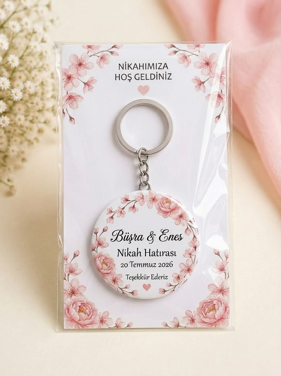 EYMI NIKAH 03 TEKLI Nikah Hediyesi & Hatırası - Krem & Beyaz Gül Romantik - Kişiye Özel Açacaklı Buton Rozet Anahtarlık