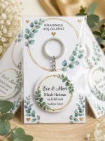 Nikah Hediyesi & Hatırası - Gold Çember & Okaliptüs Monogram - Kişiye Özel Açacaklı Buton Rozet Anahtarlık 3lü Sunum Kartı ve Set