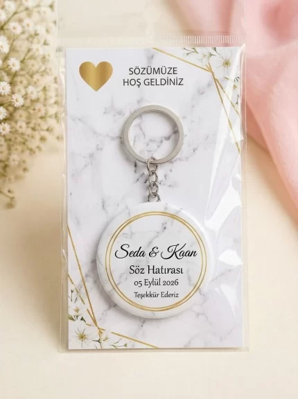 Söz Hediyesi & Hatırası - Modern Mermer & Gold Çerçeve - Kişiye Özel Açacaklı Buton Rozet Anahtarlık