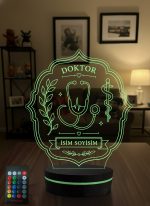 Doktora Hediye Steteskop Figürlü 3D LED Lamba, Tıp Bayramı Hediyesi, Doktor Muayenehane ve Masa Lambası - 16 Renk Modeli 3