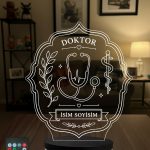 Doktora Hediye Steteskop Figürlü 3D LED Lamba, Tıp Bayramı Hediyesi, Doktor Muayenehane ve Masa Lambası