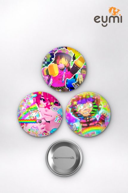 Codename Anastasia Kwon Taekjoo ve Zhenya Manhwa Temalı Çanta Süsü İğneli Buton Rozet Seti Set 1 3’lü (58 mm)