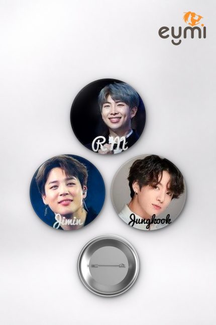 BTS Jungkook, Jimin, V, Suga, Jin, RM, J-Hope Portre K-Pop Temalı Çanta Süsü İğneli Buton Rozet Seti Set 2 3’lü (58 mm)