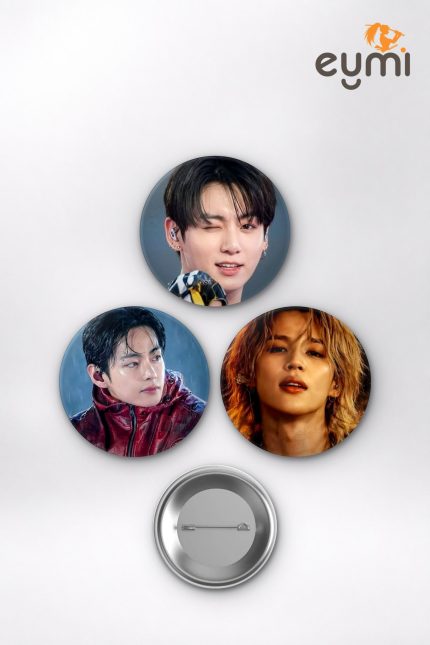 BTS Jungkook, RM, V, Agust D Konser Performansı K-Pop Temalı Çanta Süsü İğneli Buton Rozet Seti Set 1 3’lü (58 mm)