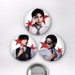 BTS Suga, Jungkook, J-Hope Kırmızı Yıldız Konsepti K-Pop Temalı Çanta Rozeti İğneli Buton Rozet Seti Set 1 3’lü (58 mm)