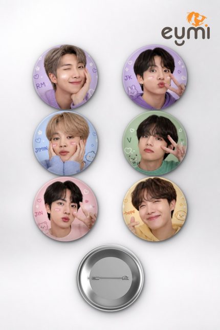 BTS RM, Suga, Jungkook, Jimin Pastel Soft K-Pop Temalı Çanta Süsü Rozet İğneli Buton Rozet Seti Set 2 (6 ADET) (58 mm)