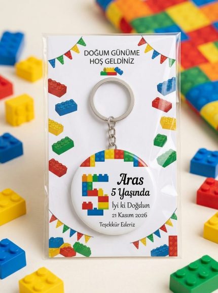Kişiye Özel Doğum Günü Hediyeliği Açacaklı Anahtarlık – İsimli Kartlı Hatıra (Renkli Lego Blokları Parti Teması) - Kişiye Özel 3D LED Gece Lambası & Hediye | Eymi